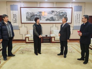 张丛乐赴山东省社会主义